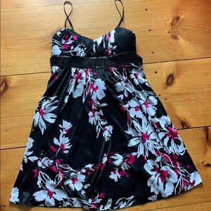 Girl’s party dress